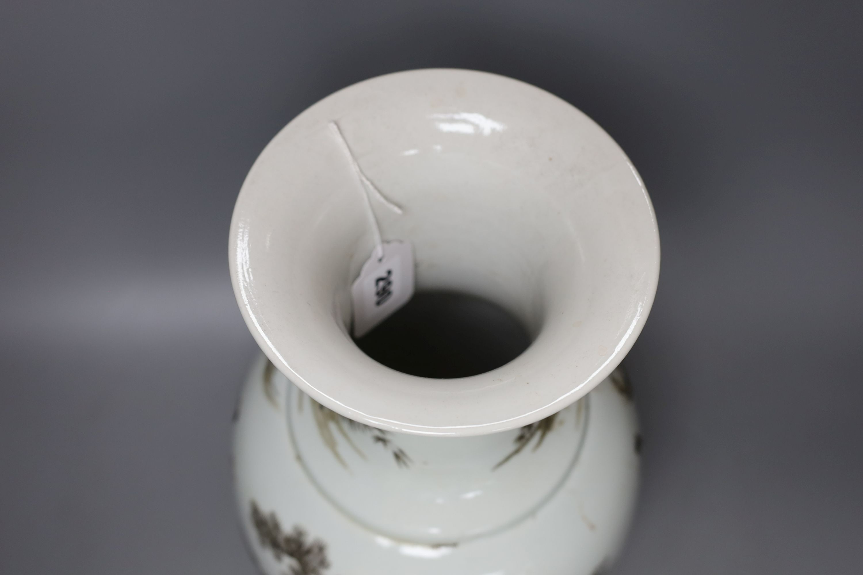 A Chinese enamelled porcelain vase 40cm